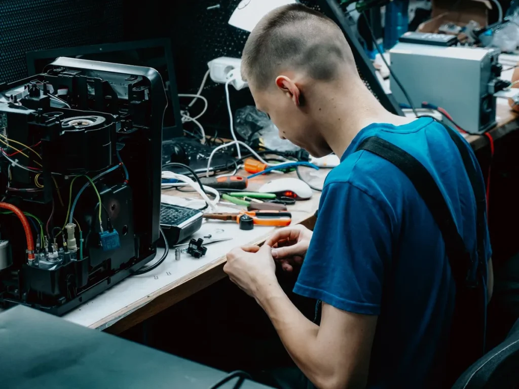 splicing & repairs indonesia industrial splicing repair technician