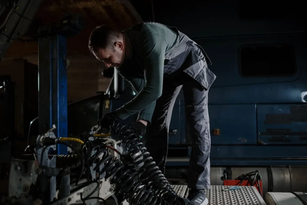 kenapa generator gagal starting industrial diesel generator repair technician